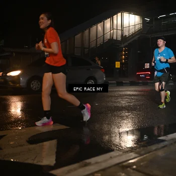Runner Photo 7719244