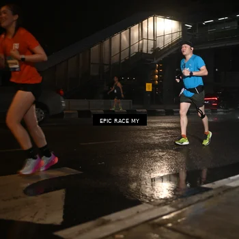 Runner Photo 7719285