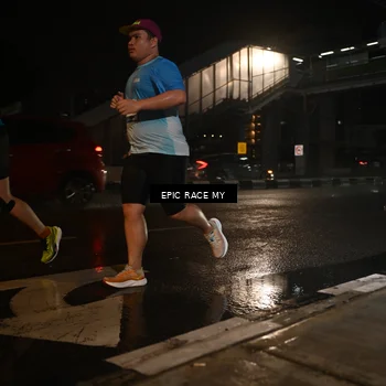 Runner Photo 7719290