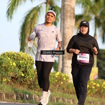 Runner Photo 7719315
