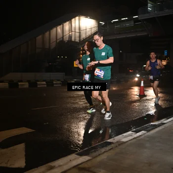 Runner Photo 7719338