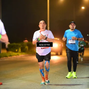 Runner Photo 7719344