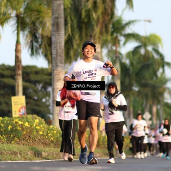 Runner Photo 7719350