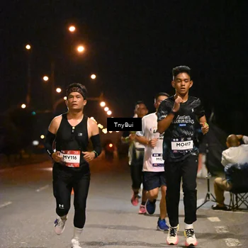 Runner Photo 7719351