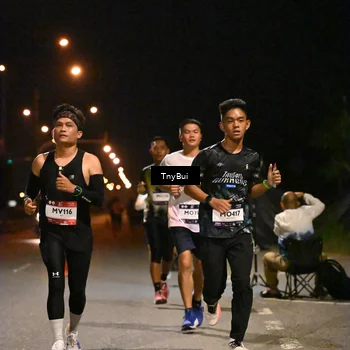 Runner Photo 7719353