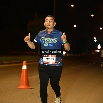 Runner Photo 7719376