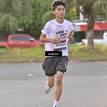 Runner Photo 7719400