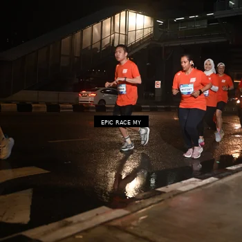 Runner Photo 7719416