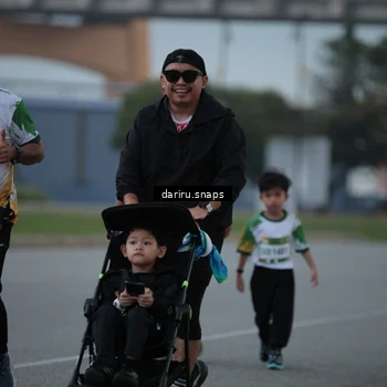 Runner Photo 7719417