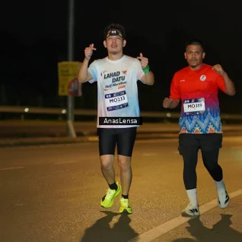 Runner Photo 7719419