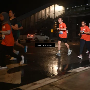 Runner Photo 7719425
