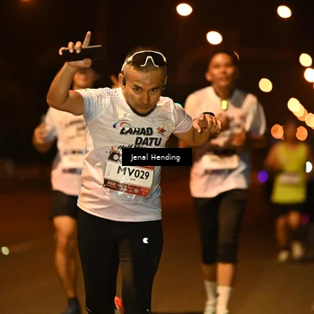Runner Photo 7719439