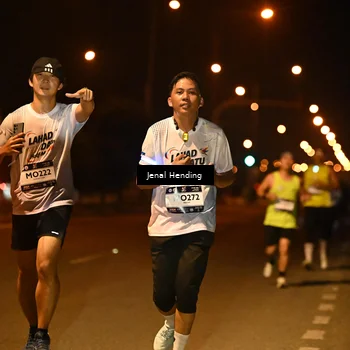 Runner Photo 7719447