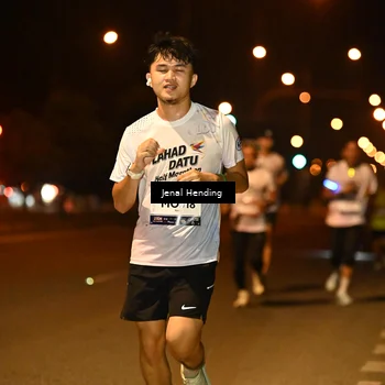 Runner Photo 7719455
