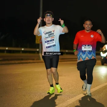 Runner Photo 7719468