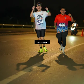 Runner Photo 7719469
