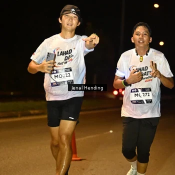 Runner Photo 7719472