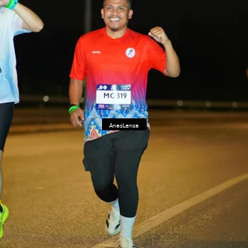 Runner Photo 7719474