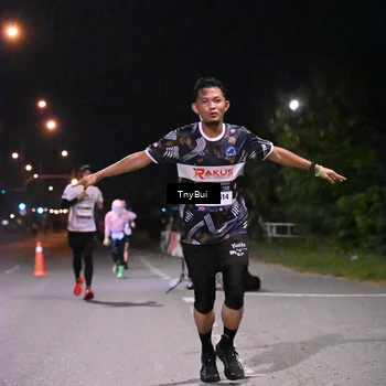 Runner Photo 7719497