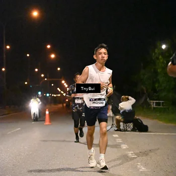 Runner Photo 7719504