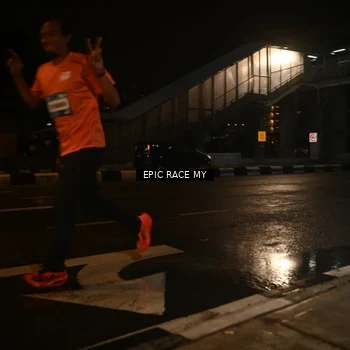 Runner Photo 7719515