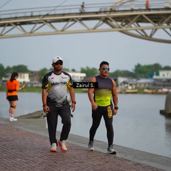 Runner Photo 7719534