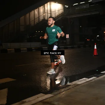 Runner Photo 7719537