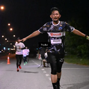 Runner Photo 7719540