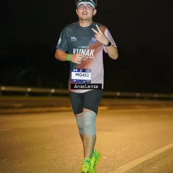 Runner Photo 7719550