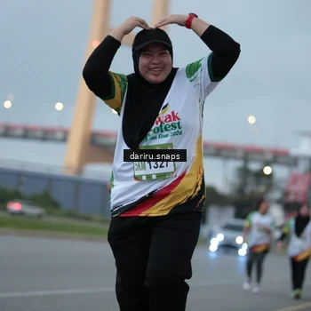 Runner Photo 7719552