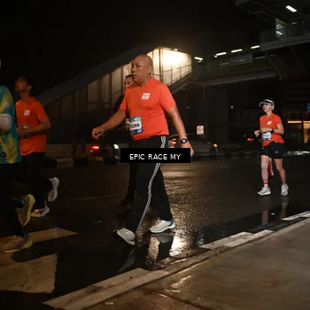 Runner Photo 7719573