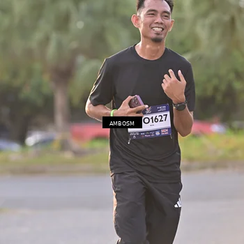 Runner Photo 7719603