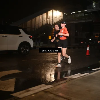 Runner Photo 7719610