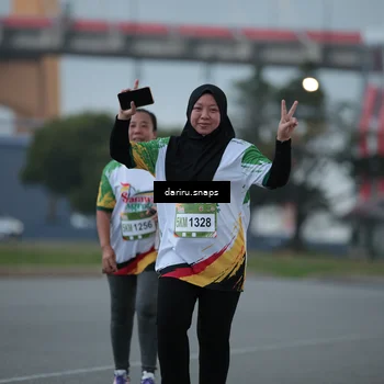Runner Photo 7719631
