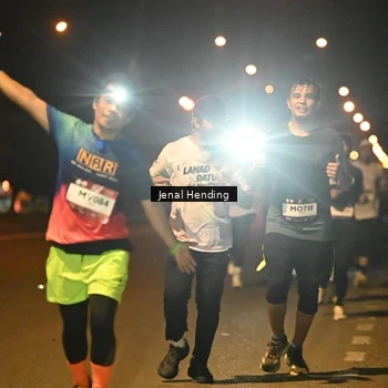 Runner Photo 7719643