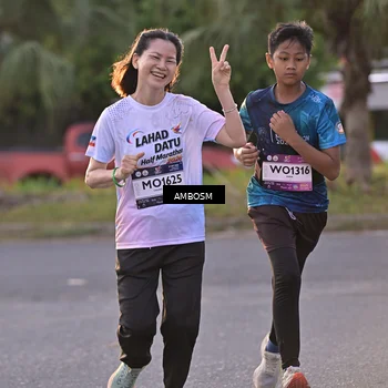 Runner Photo 7719650