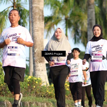 Runner Photo 7719651