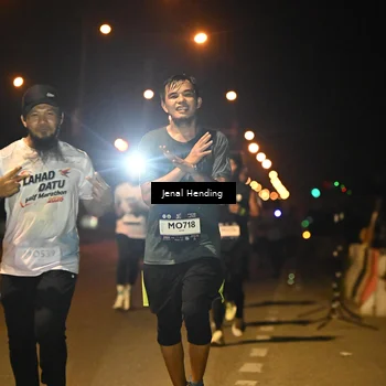 Runner Photo 7719657