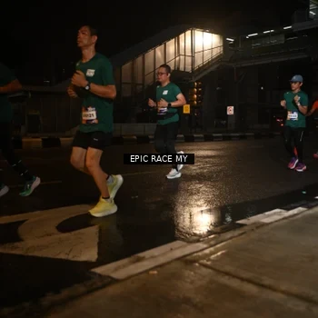 Runner Photo 7719661