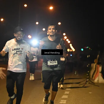 Runner Photo 7719665
