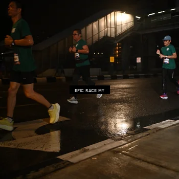 Runner Photo 7719670