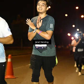 Runner Photo 7719674
