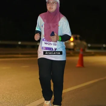 Runner Photo 7719677
