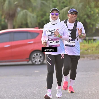 Runner Photo 7719698