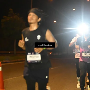 Runner Photo 7719703