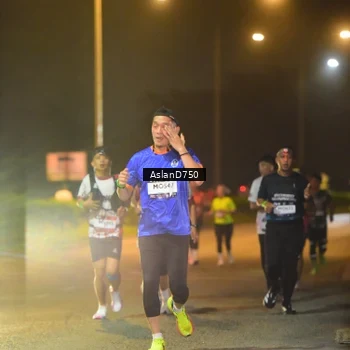 Runner Photo 7719707
