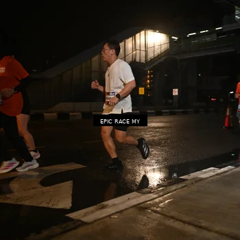 Runner Photo 7719711