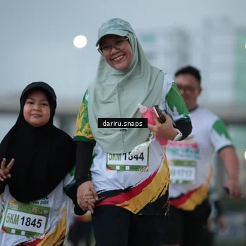 Runner Photo 7719731