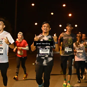 Runner Photo 7719746