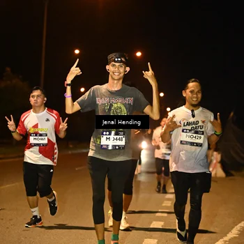 Runner Photo 7719751